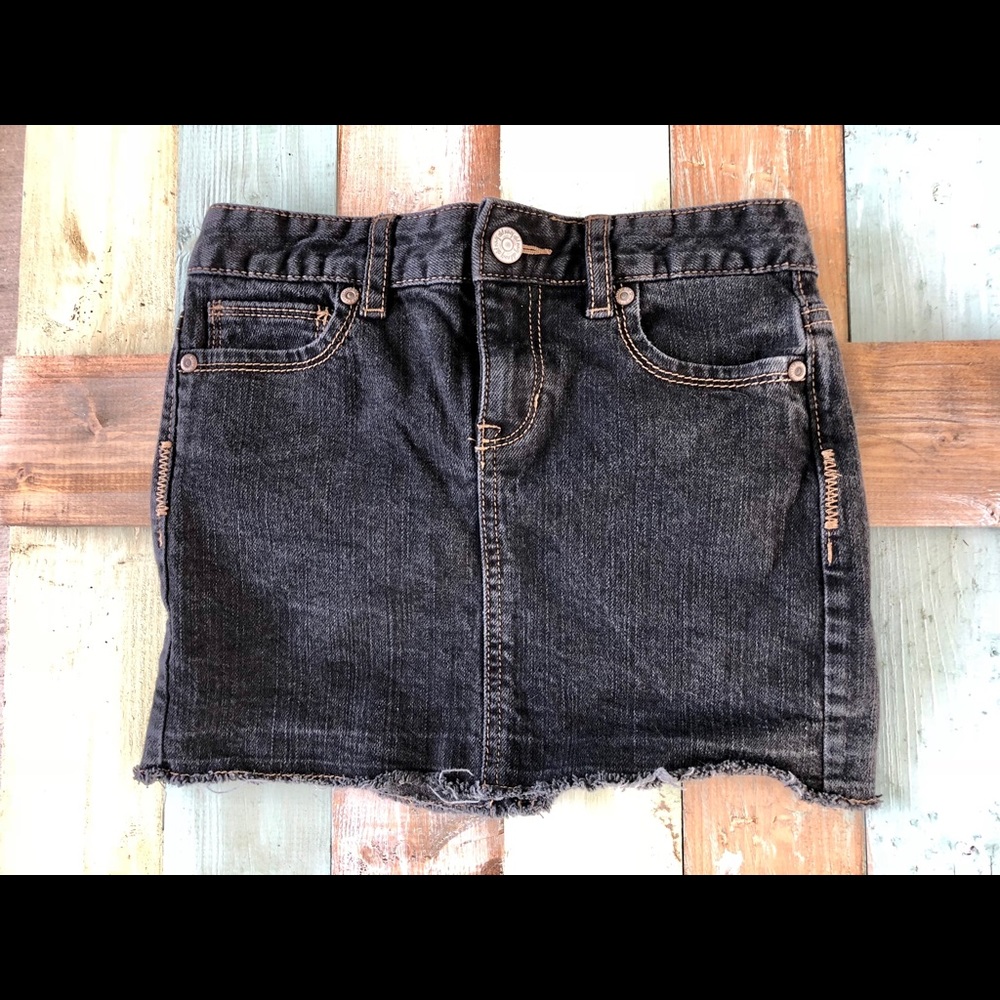 Old Navy Black Distressed Denim Skirt